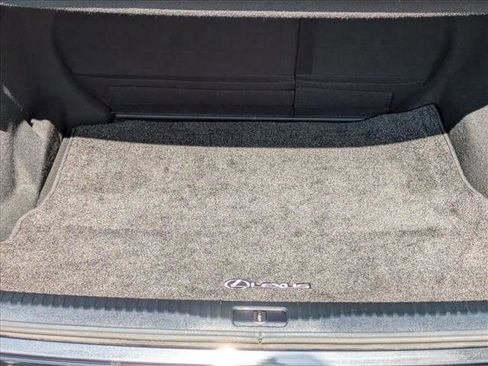 Used 2019 Lexus IS 300 image 6