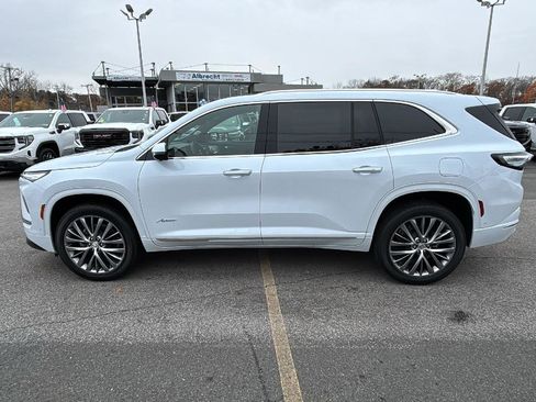New 2026 Buick Enclave Avenir w/ Super Cruise Package image 4