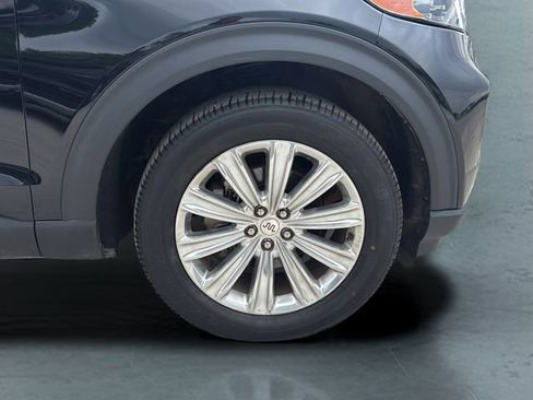 Used 2023 Ford Explorer King Ranch w/ Technology Package AWD/4WD image 9