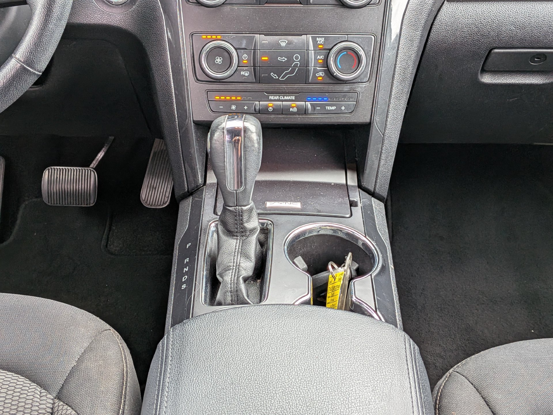 Used 2019 Ford Explorer XLT FWD image 21