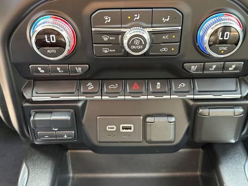 Used 2021 GMC Sierra 1500 AT4 AWD/4WD image 32