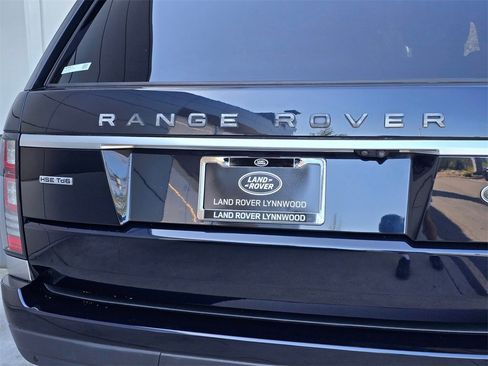 Used 2016 Land Rover Range Rover HSE image 9