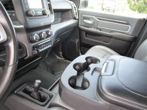 Used 2022 RAM 3500 SLT w/ Quick Order Package 2YG SLT AWD/4WD image 22