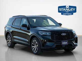 New 2026 Ford Explorer ST-Line video 1
