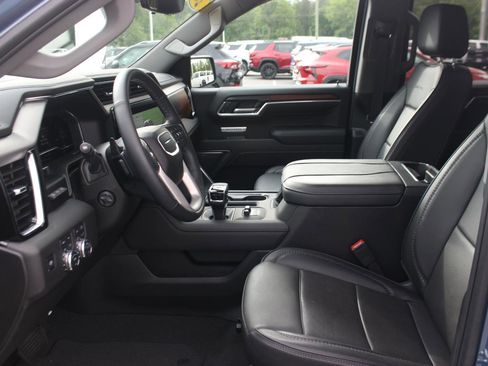 Used 2025 GMC Sierra 1500 Denali w/ Denali Reserve Package AWD/4WD image 18