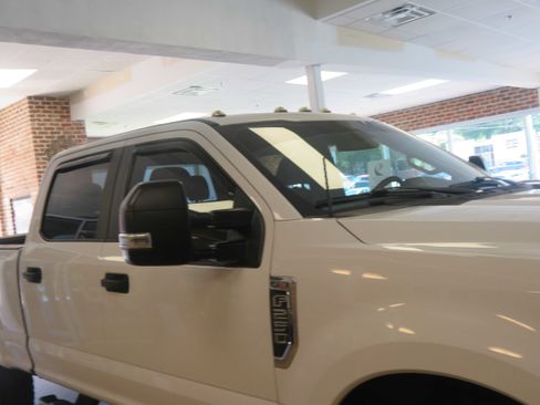 Used 2020 Ford F250 XL w/ STX Appearance Package AWD/4WD image 63