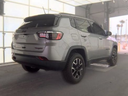 Used 2021 Jeep Compass Trailhawk AWD/4WD image 5