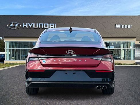Certified 2025 Hyundai Elantra N Line FWD image 3