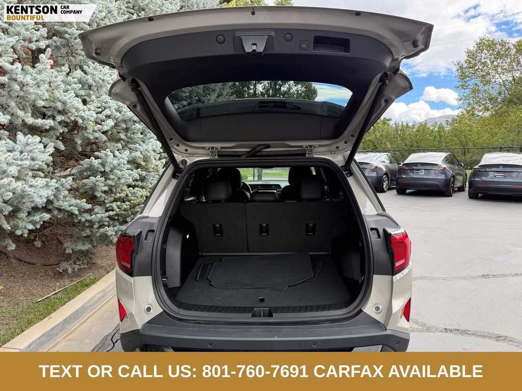 Used 2026 GMC Terrain Elevation w/ Elevation Premium Package AWD/4WD image 27