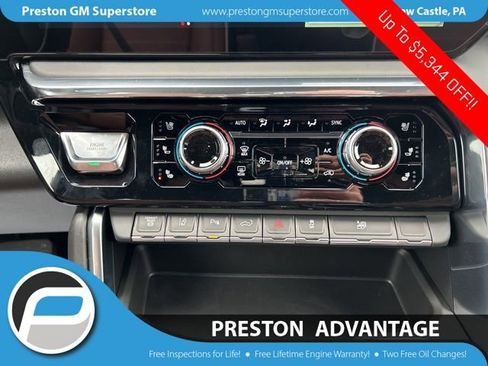 New 2026 GMC Sierra 3500 Denali Ultimate AWD/4WD image 16