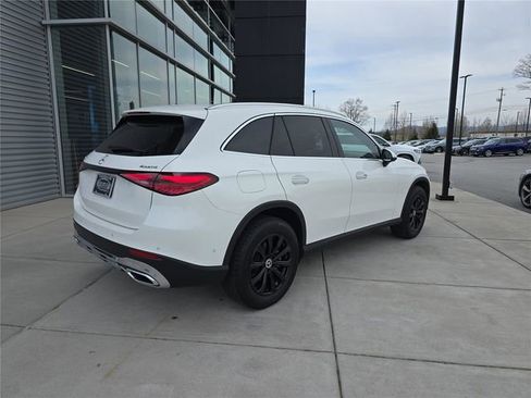 Certified 2024 Mercedes-Benz GLC 300 4MATIC image 3