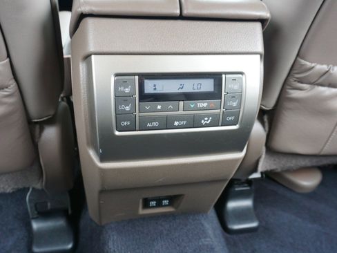 Used 2021 Lexus GX 460 Premium w/ Premium Plus Package image 34