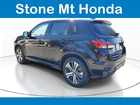 Used 2023 Mitsubishi Outlander Sport ES image 4