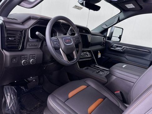 New 2026 GMC Sierra 2500 AT4 w/ AT4 Premium Plus Package image 4