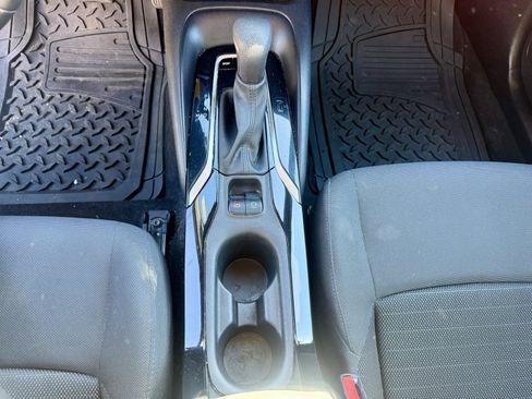 Used 2022 Toyota Corolla SE image 23