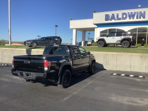 Used 2019 Toyota Tacoma TRD Pro image 7