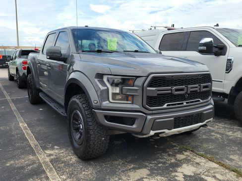 Used 2018 Ford F150 Raptor w/ Equipment Group 802A Luxury AWD/4WD image 6