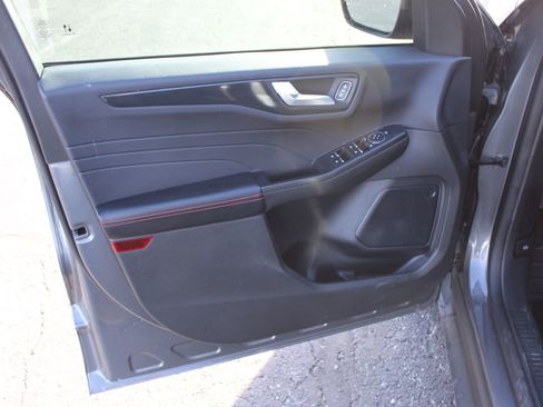 Used 2024 Ford Escape ST-Line w/ Tech Pack #1 image 19