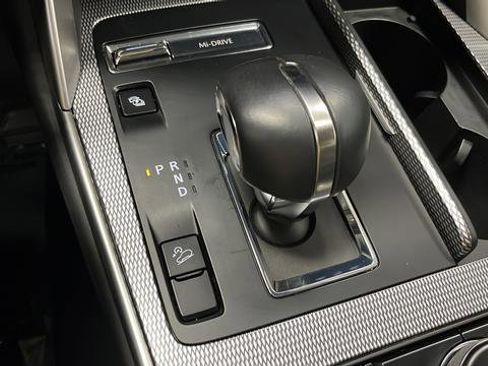 Used 2024 MAZDA CX-90 Plug-In Hybrid w/ Preferred AWD/4WD image 19