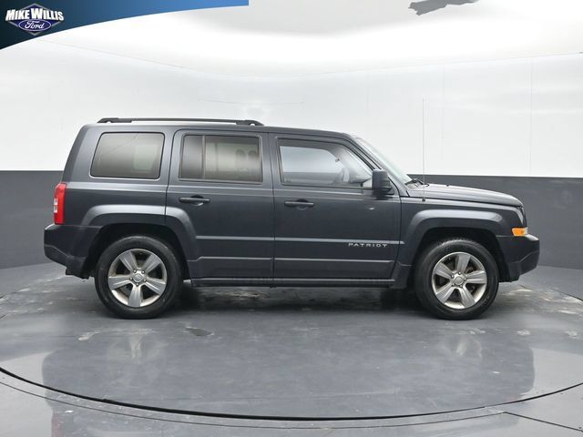 Used 2015 Jeep Patriot Sport w/ Power Value Group FWD image 8