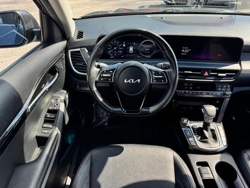 Used 2024 Kia Seltos SX AWD/4WD image 19