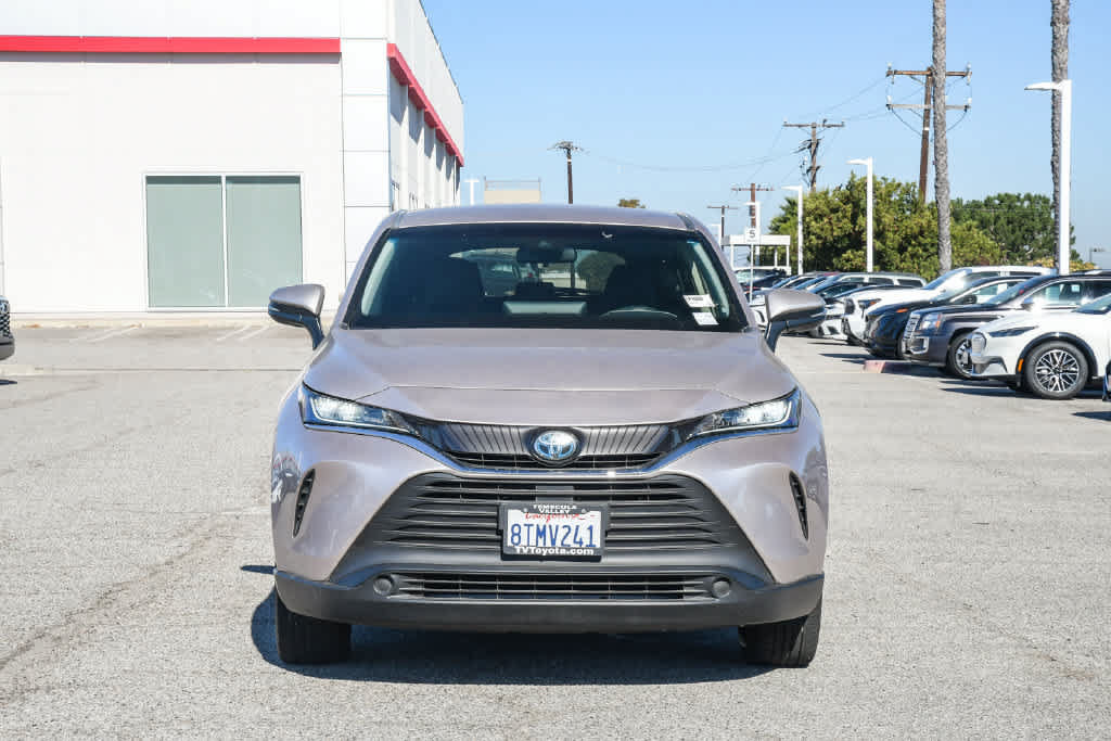 Used 2021 Toyota Venza LE AWD/4WD image 2