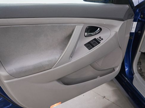 Used 2007 Toyota Camry LE image 23