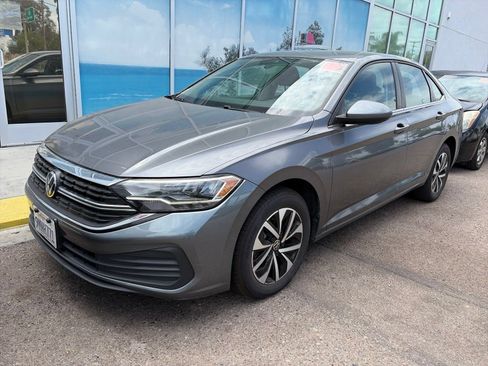 Used 2024 Volkswagen Jetta S FWD image 2