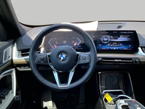 Used 2025 BMW X1 xDrive28i w/ Technology Package AWD/4WD image 6