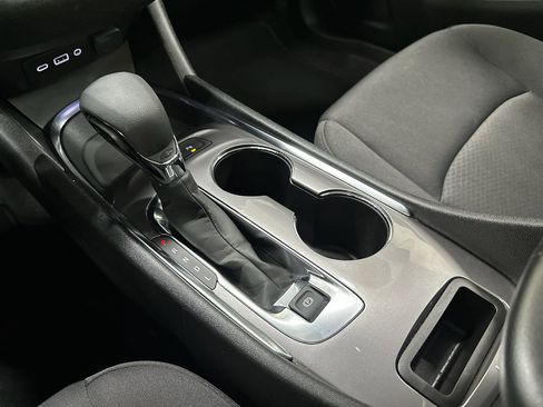 Certified 2025 Chevrolet Malibu LT image 32