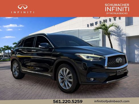 Used 2019 INFINITI QX50 Luxe w/ Navigation Package FWD image 1