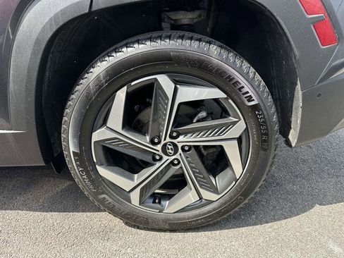 Certified 2024 Hyundai Tucson Limited AWD/4WD image 9
