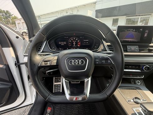 Used 2019 Audi SQ5 Premium Plus w/ Premium Plus Package AWD/4WD image 19