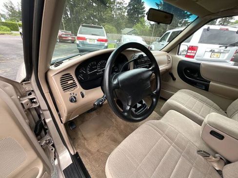 Used 1997 Ford Ranger 2WD Regular Cab image 10