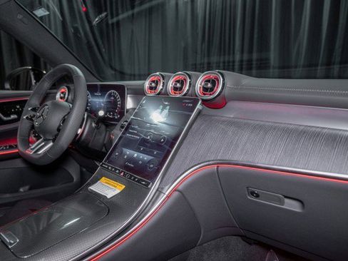 New 2025 Mercedes-Benz GLC 63 AMG S image 15