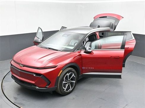 New 2026 Chevrolet Equinox EV LT image 56