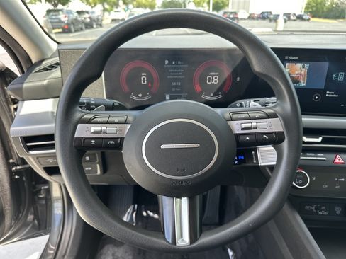 Used 2025 Hyundai Sonata SEL FWD image 18