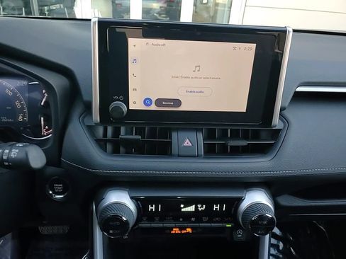 Used 2024 Toyota RAV4 XLE image 19