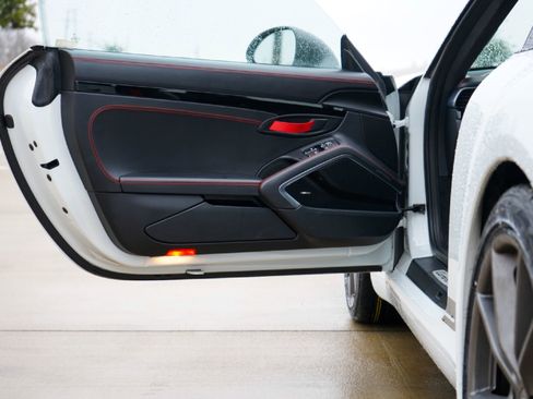 Used 2019 Porsche 911 Carrera T image 23