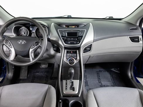 Used 2013 Hyundai Elantra GLS w/ Preferred Pkg image 32