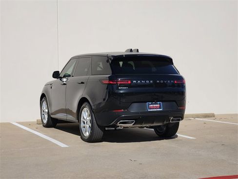New 2026 Land Rover Range Rover Sport SE image 3
