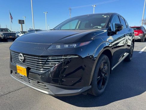Used 2025 Nissan Murano SV AWD/4WD image 7
