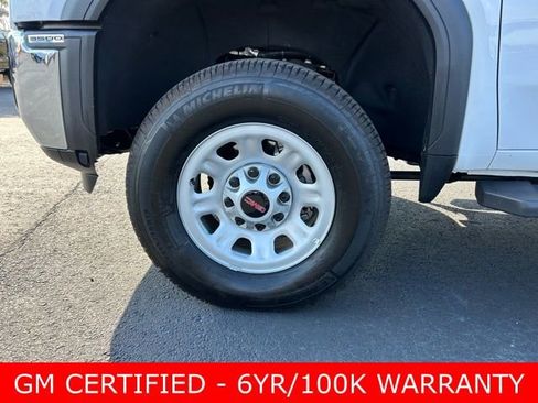 Used 2024 GMC Sierra 3500 Pro w/ Convenience Package image 10