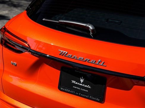 New 2026 Maserati Grecale Modena image 11