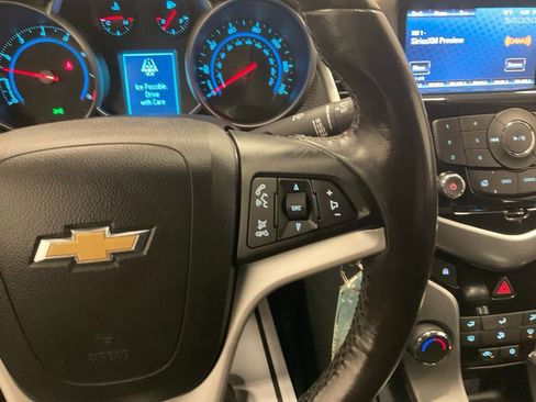 Used 2014 Chevrolet Cruze LT image 18