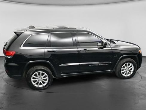 Used 2022 Jeep Grand Cherokee Laredo E AWD/4WD image 41