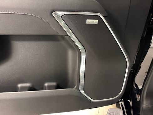 New 2026 GMC Sierra 1500 SLT image 24