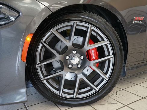 Used 2017 Dodge Charger R/T Scat Pack RWD image 56