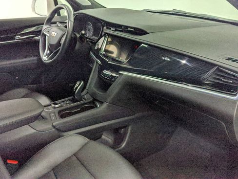 Used 2020 Cadillac XT6 Premium Luxury AWD/4WD image 32