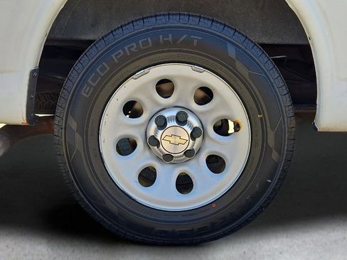 Used 2012 Chevrolet Express 1500 RWD image 10